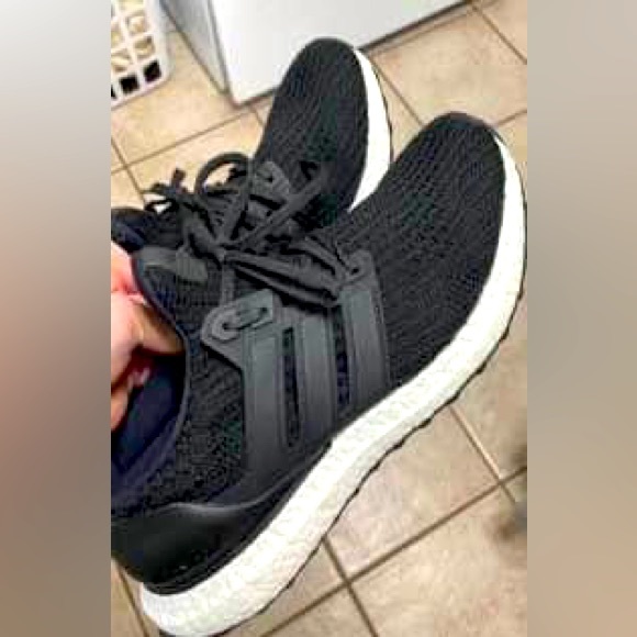 adidas Shoes - size 7.5 ultraboosts